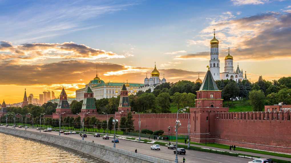 ARNAU TOUR: сердце России - Москва