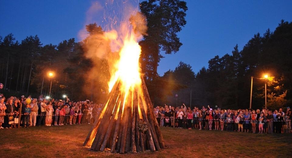 Latvian Ligo folk festival with Daididau