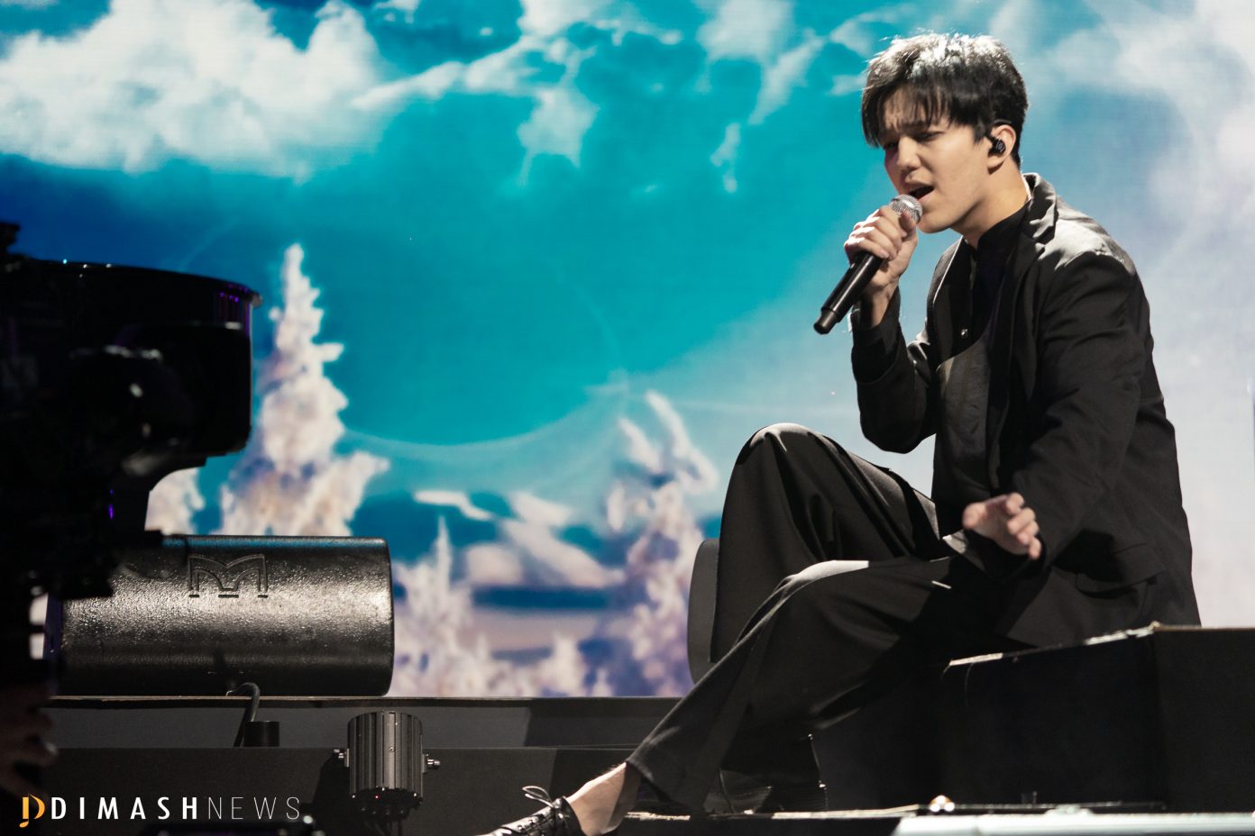 Dimash Kudaibergen performed at the 