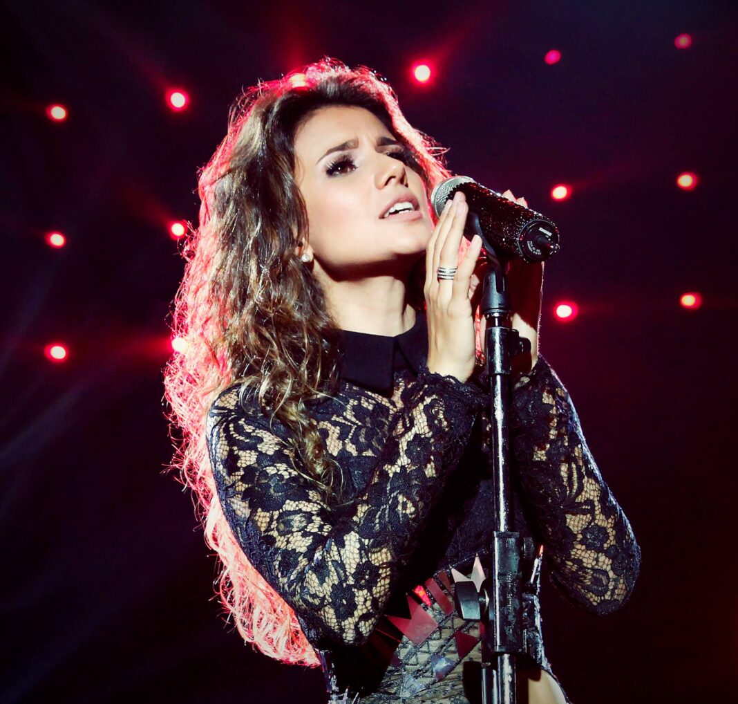 Знаменитая бразильская певица выразила желание спеть с Димашем