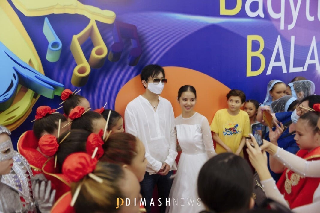 Dimash at the “Baqytty Bala” contest