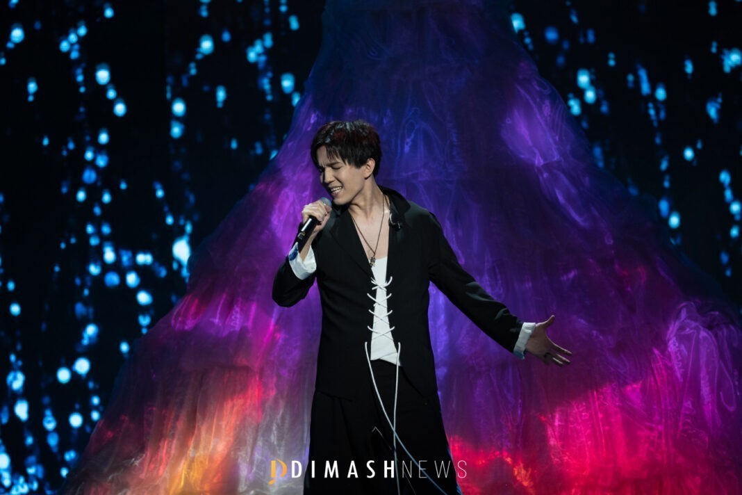 Dimash performed at the opening of New Wave 2021