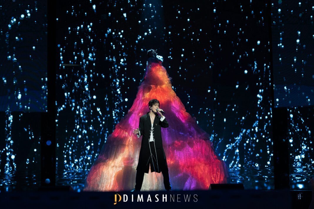 Dimash performed at the opening of New Wave 2021