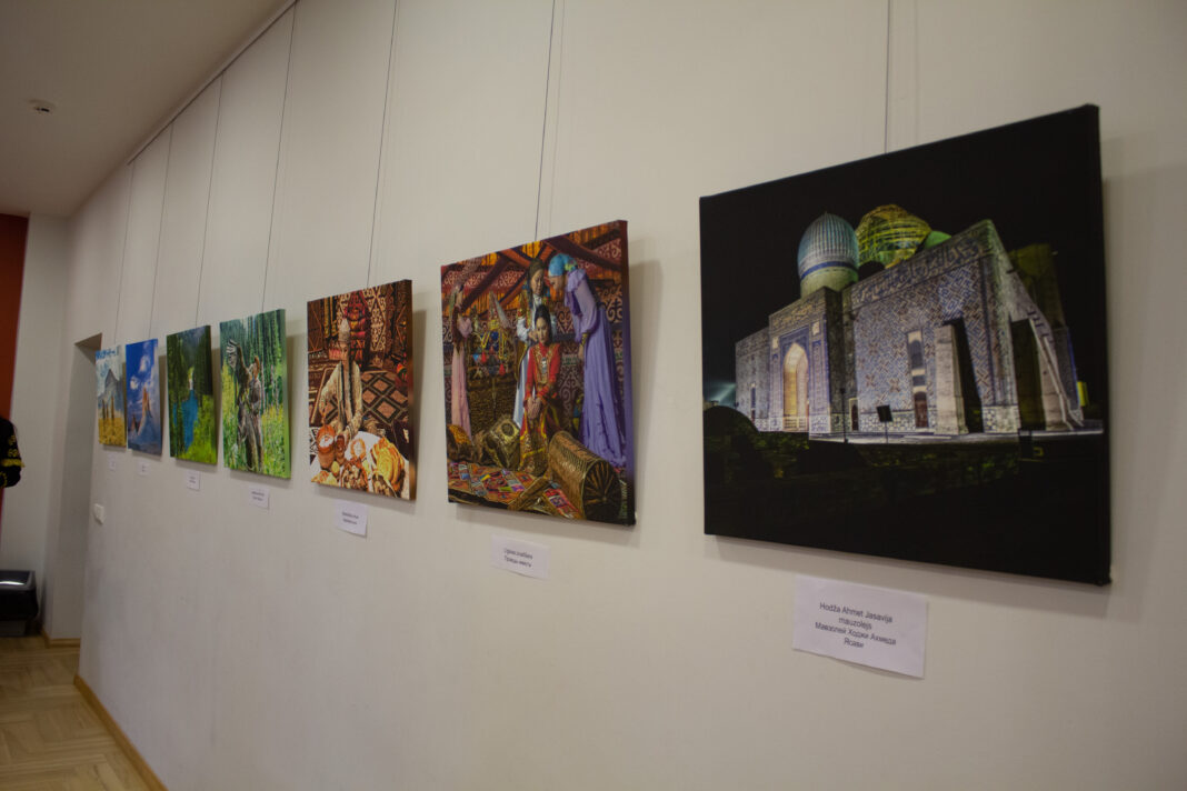 Exhibition "Pearls of Kazakhstan" in Latvia