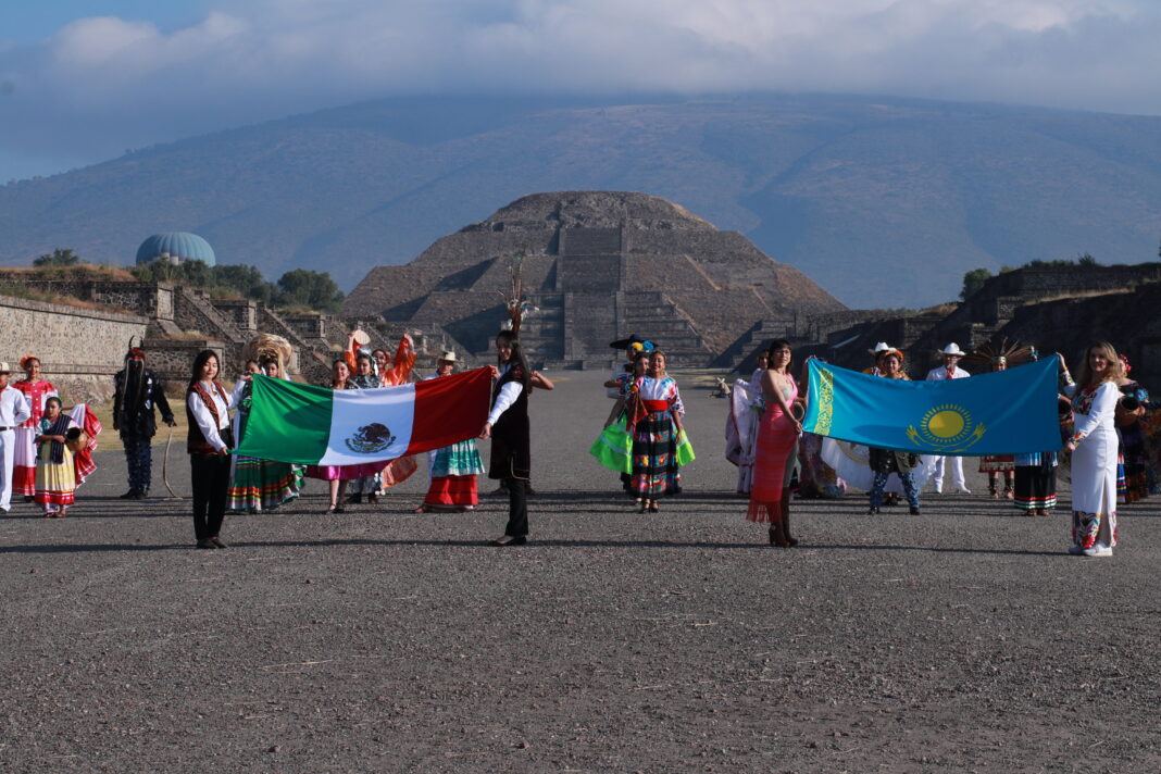 В Мексике отметили 30-летие независимости Казахстана