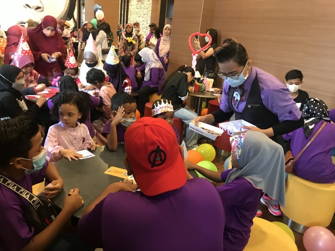 Dimash's fans from Malaysia organized a charity event in honor of the performer's birthday