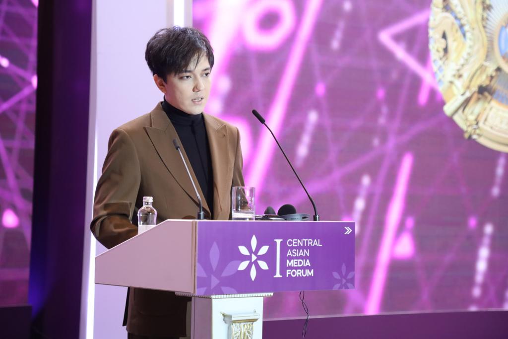 Dimash spoke at the first Central Asian Media Forum