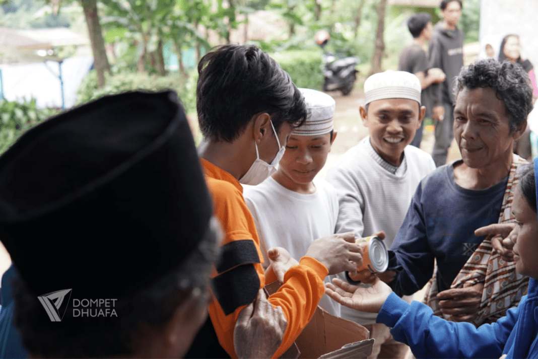 Dears из Индонезии организовали сбор средств в помощь семьям, пострадавшим от землетрясения