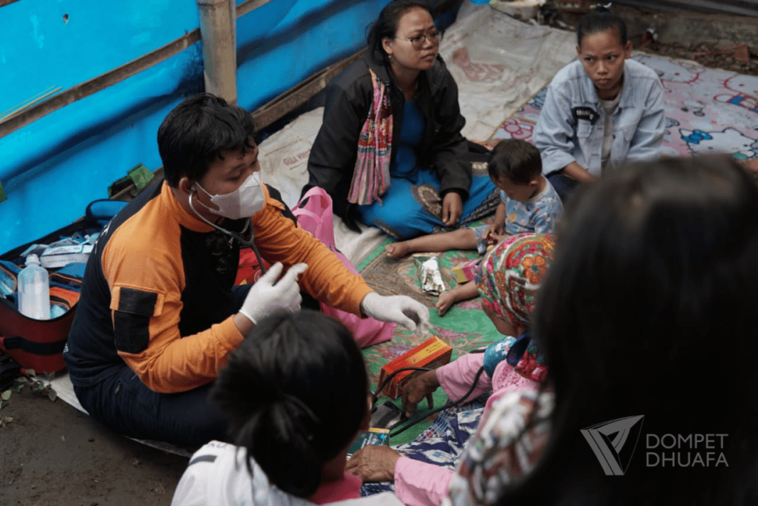 Dears из Индонезии организовали сбор средств в помощь семьям, пострадавшим от землетрясения