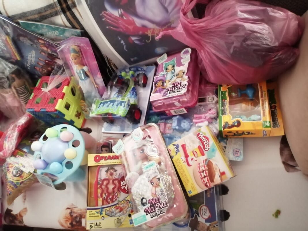 Fans of Dimash from Mexico donated toys to children in honor of the Three Kings Day
