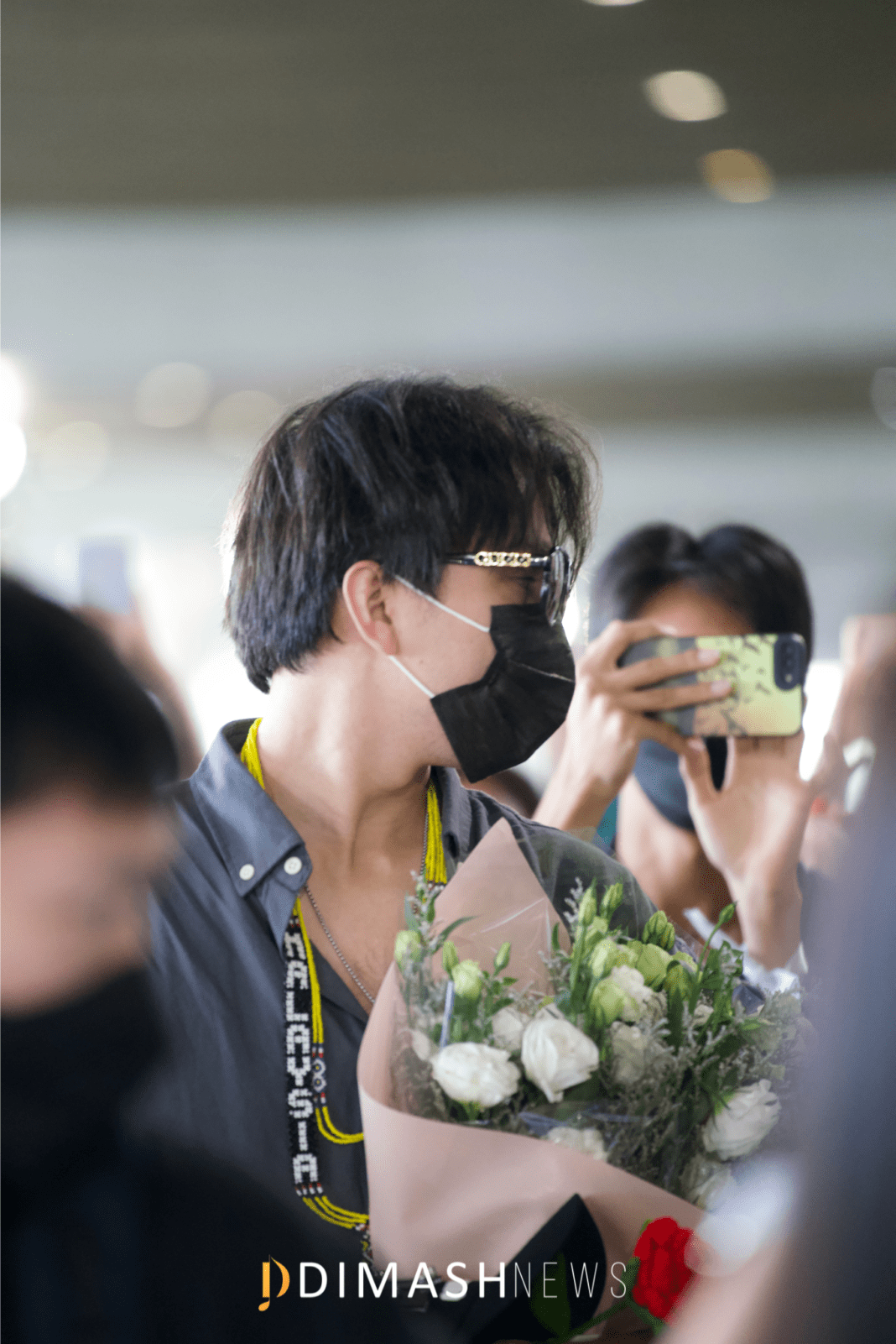 White Day at Kuala Lumpur airport: how Dears met Dimash in Malaysia