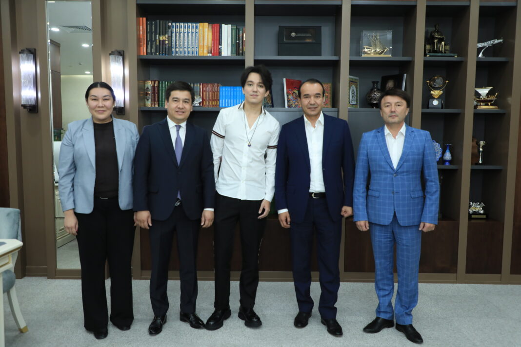 Dimash met with the Minister of Culture and Tourism of Uzbekistan