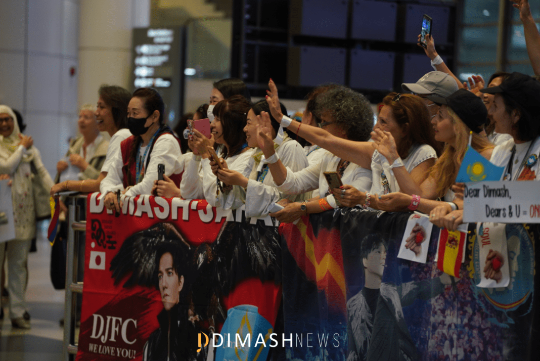 White Day at Kuala Lumpur airport: how Dears met Dimash in Malaysia