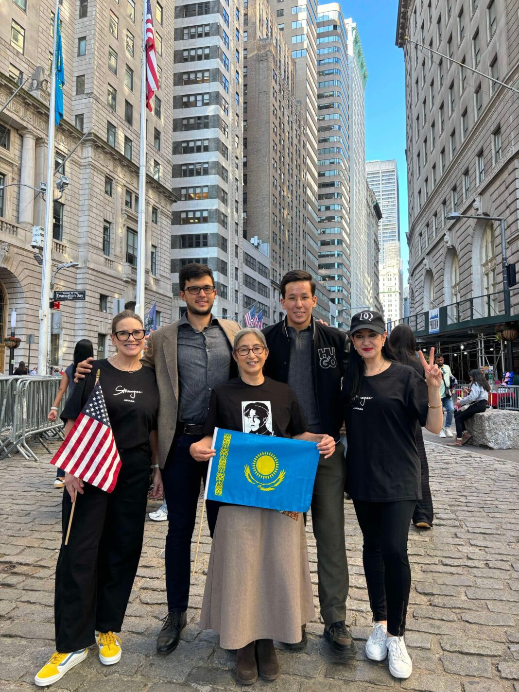 Dimash's Fans from the USA Participated in a Ceremonial Event Celebrating Kazakhstan's Republic Day in New York