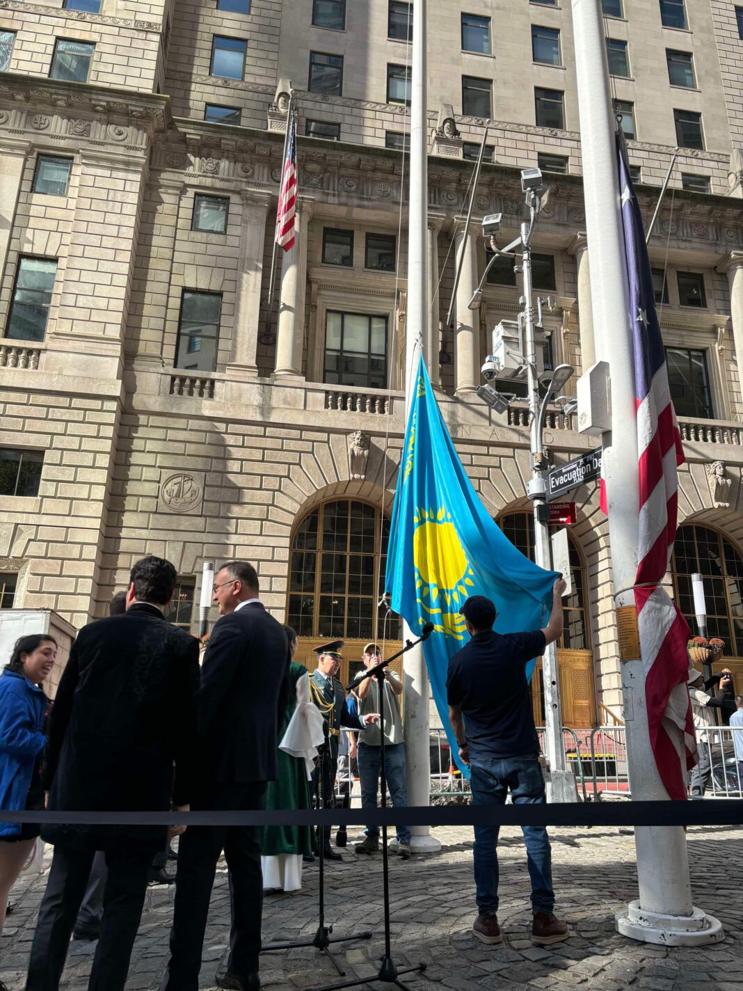 Dimash's Fans from the USA Participated in a Ceremonial Event Celebrating Kazakhstan's Republic Day in New York