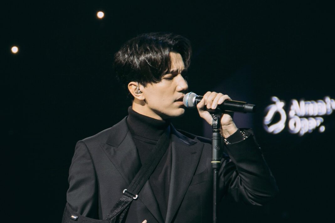 Dimash Qudaibergen Performs as Headliner at Almaty Open ATP 250