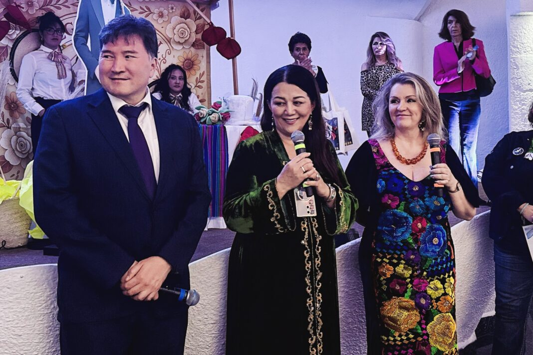Мексика встретила Dears со всего мира на традиционном pre-party перед концертами Димаша Кудайбергена