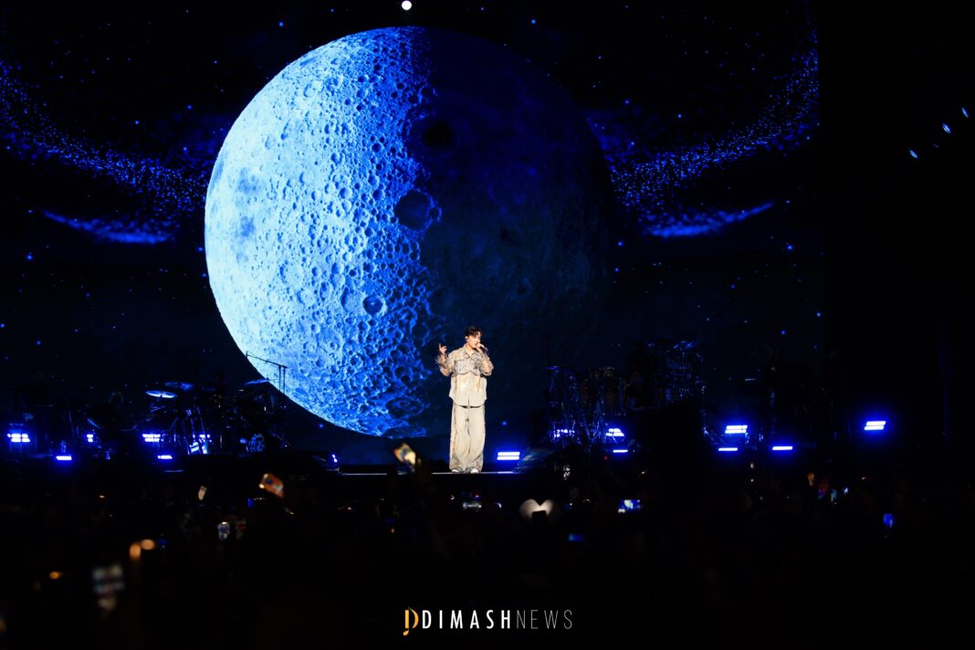 Madison Square Garden – новая покоренная вершина. Димаш Кудайберген дал сольный концерт на культовой сцене Нью-Йорка