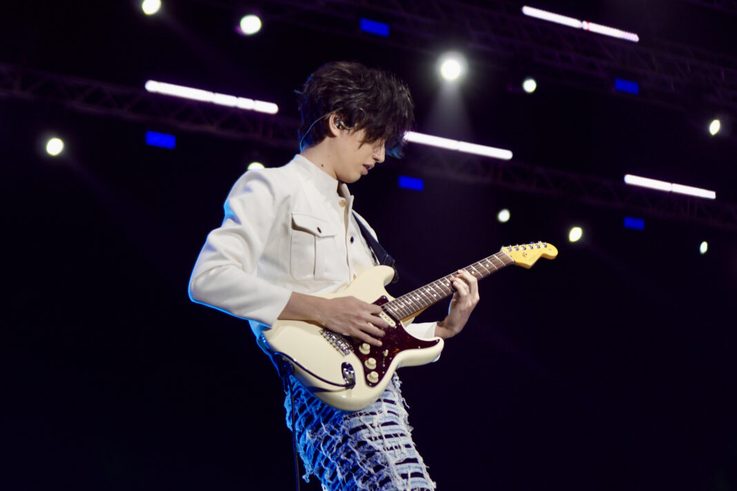 Димаш Кудайберген дал первый сольный концерт в Египте