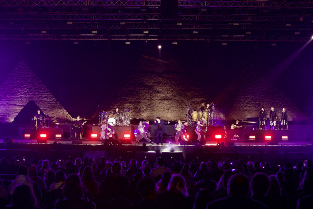 Димаш Кудайберген дал первый сольный концерт в Египте