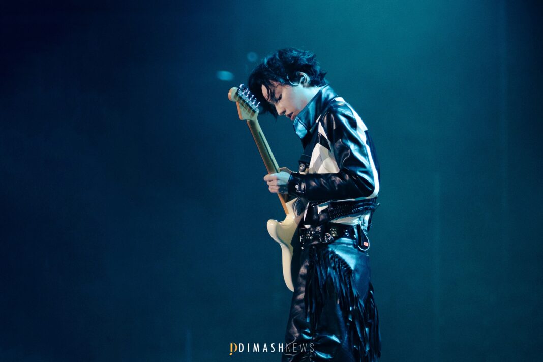 Димаш Кудайберген завершил концертный тур Димаш Кудайберген завершил концертный тур "Stranger" большим шоу в Латвии