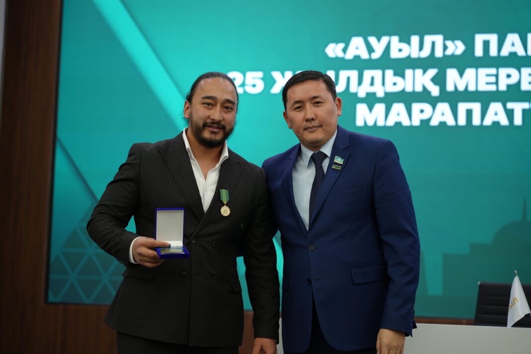 The Auyl Party Honors Members of Dimash’s Team on the Completion of the “Stranger” Tour