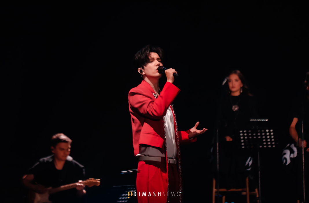 В Египте вышла аналитическая статья о выступлении Димаша Кудайбергена у Пирамид