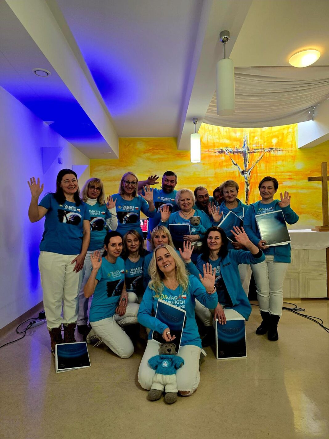 Поклонники Димаша Кудайбергена дали благотворительный концерт в Доме опеки в Польше