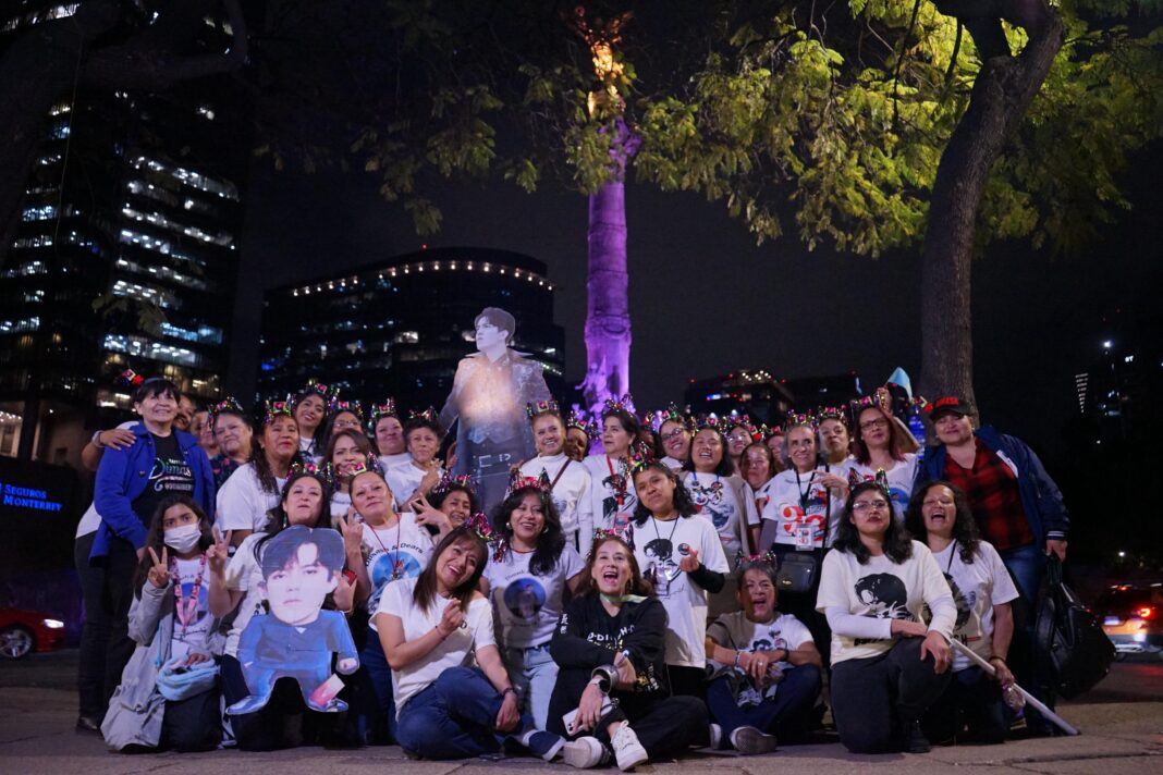 Мексиканские поклонники Димаша провели благотворительные и культурные мероприятия в честь Дня Dears