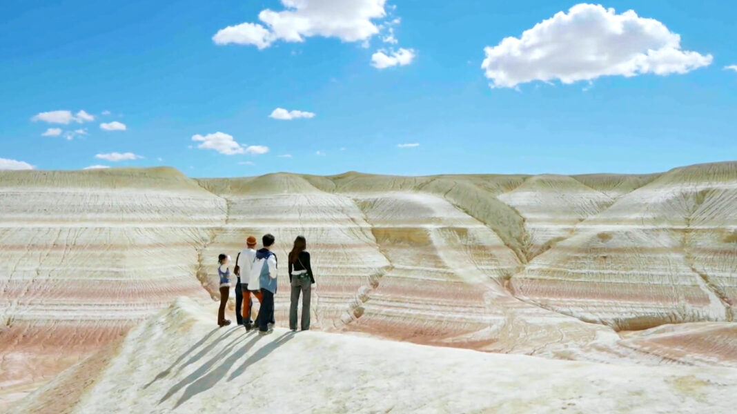 Море, каньоны и музыка: Мангистау глазами участников проекта Димаша "Voice Beyond Horizon"