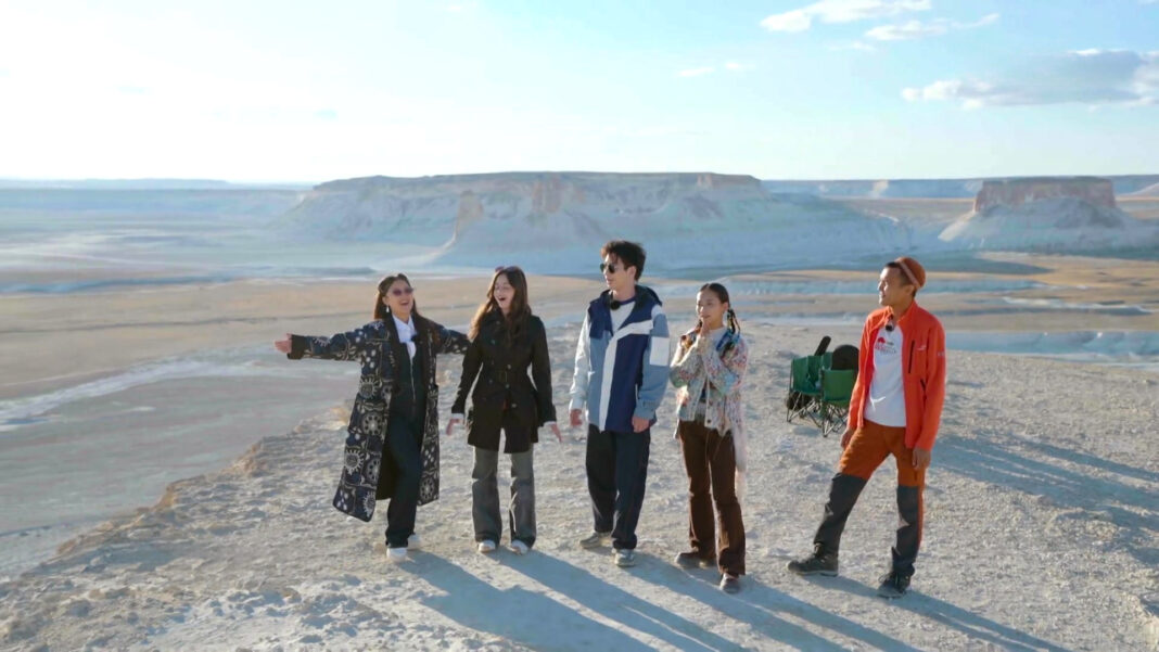 Море, каньоны и музыка: Мангистау глазами участников проекта Димаша "Voice Beyond Horizon"