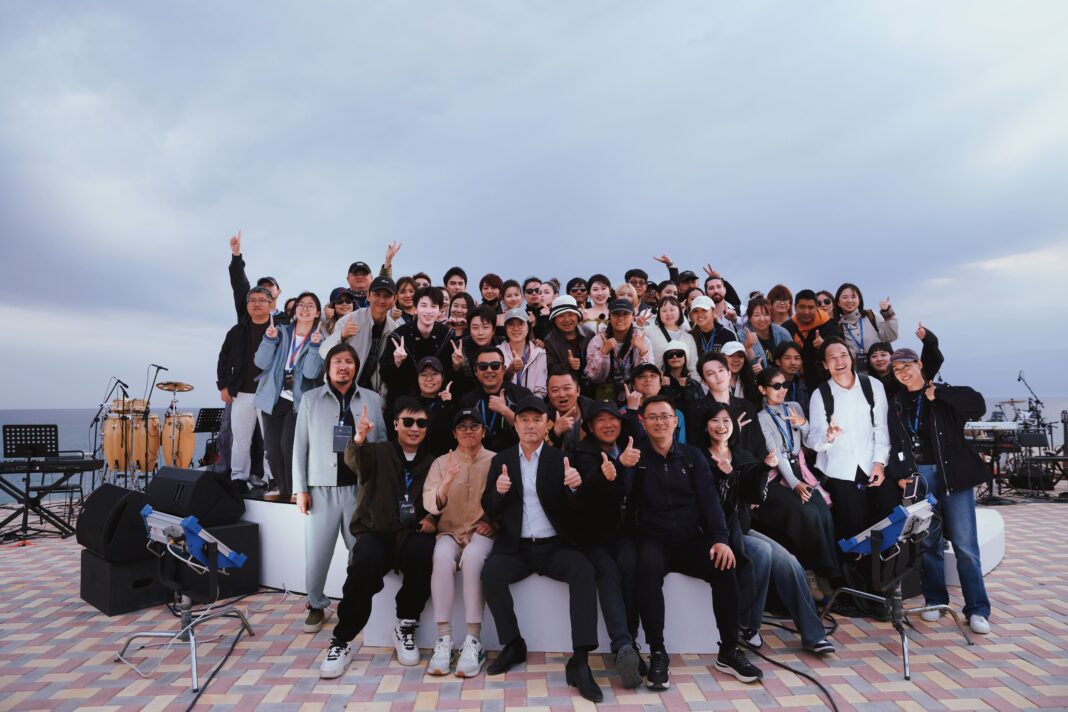 Димаш Кудайберген принял участие в творческом семинаре в Пекине и обратился к зрителям и команде проекта «Voice Beyond Horizon»