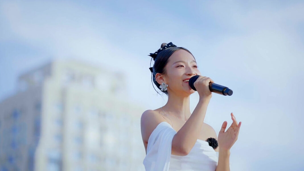 Выступления у Байтерека: столица Казахстана встретила шоу Димаша Кудайбергена Voice Beyond Horizon