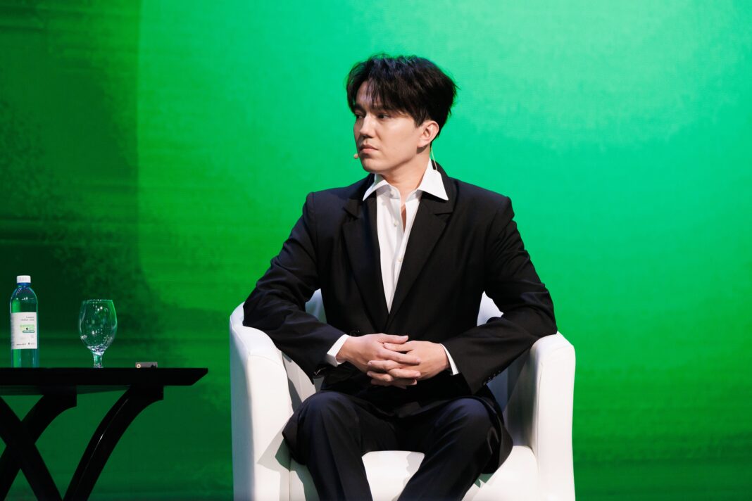 Новое интервью Димаша Кудайбергена в Казахстане