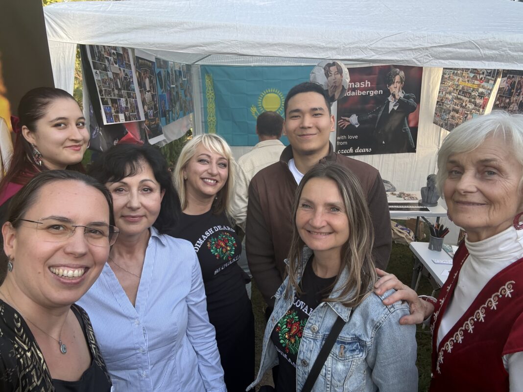 Словацкие и чешские Dears представили творчество Димаша на Silk Road Fest Словацкие и чешские Dears представили творчество Димаша на Silk Road Fest