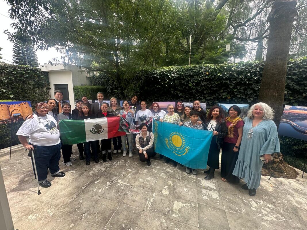 Cultural Dialogue Between Kazakhstan and Mexico: 60 Books About Dimash Delivered to Mexican Fans