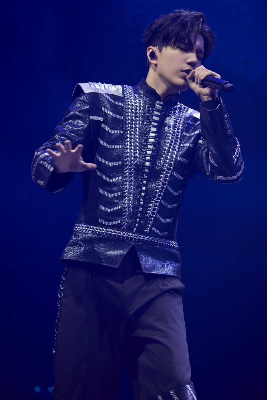 Dimash Qudaibergen Begins His DIMENSIONS World Tour in Poland